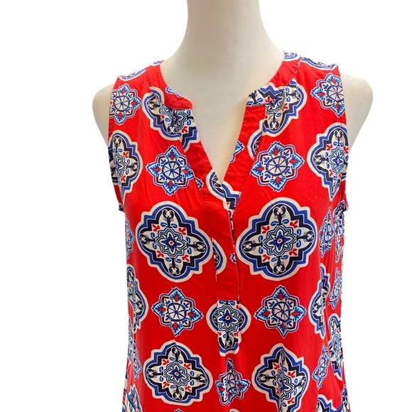 Crown & Ivy Bold Red and Blue Coastal Boating Blouse Lobster size M sleeveless - Picture 2 of 8